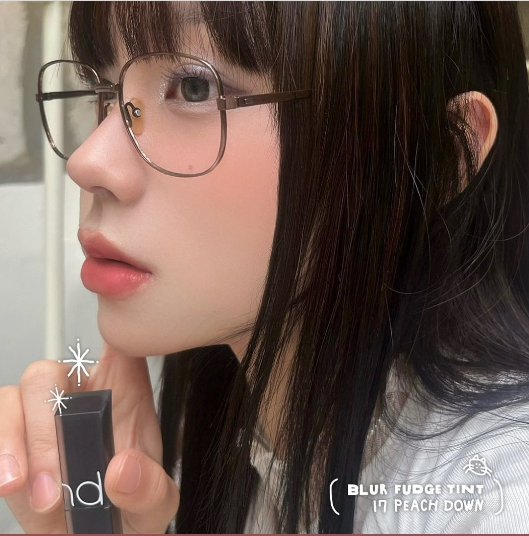 現貨 | Romand x INAPSQUARE Blur Fudge Tint 絲絨霧泥唇釉 18 Bad Berry