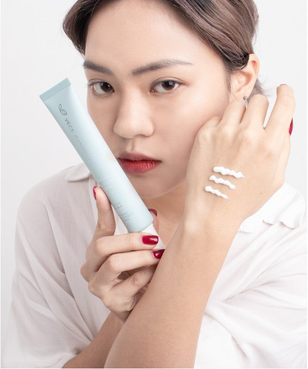 本月優惠! 現貨|Vecs Gardenia 水感輕透防曬凝乳 SPF50 ++++ 50ML